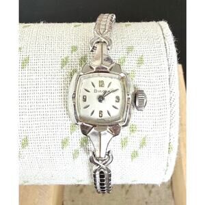Vintage Bulova Women's Silver Tone Stainless (R078023) Watch Expandable Band